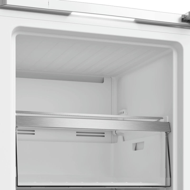 Морозильник Grundig GFPN66831XBR