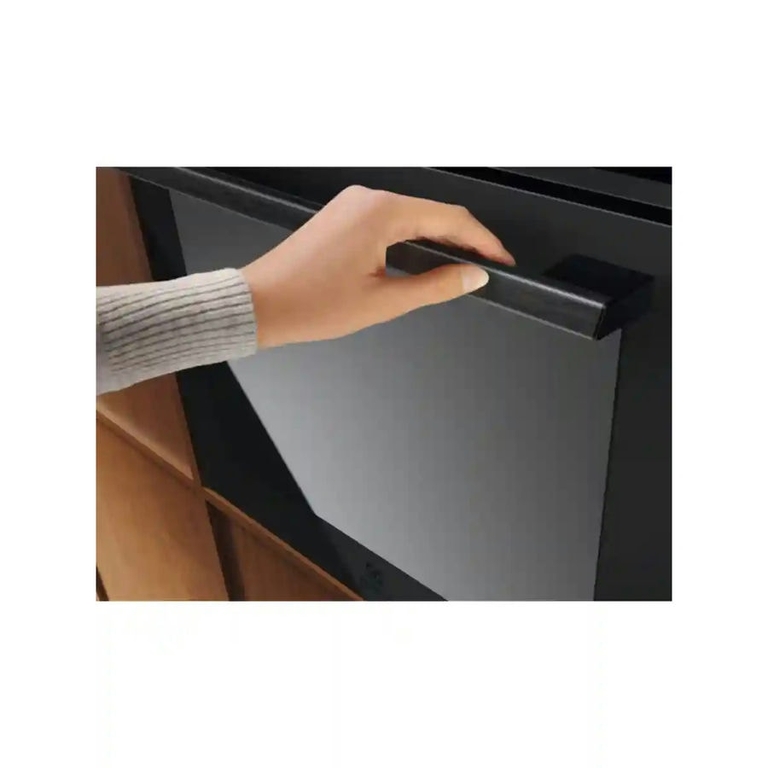 Духовой шкаф Electrolux EOE9P3XT