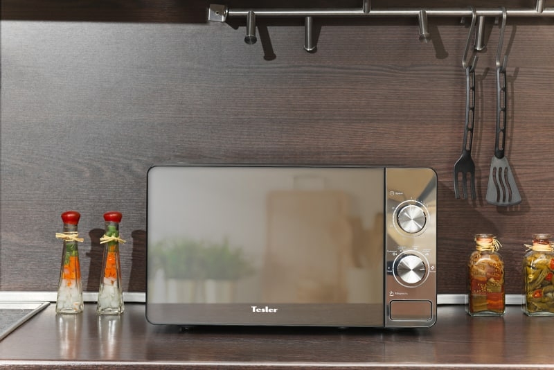 Микроволновая печь Tesler MM-2002