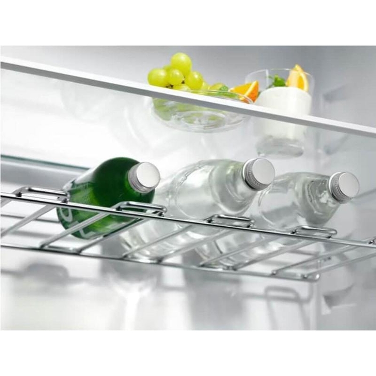 Встраиваемый холодильник ELECTROLUX E6MNCE19S